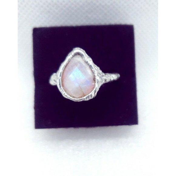 Moonstone crystal Ring - Picture 4 of 12